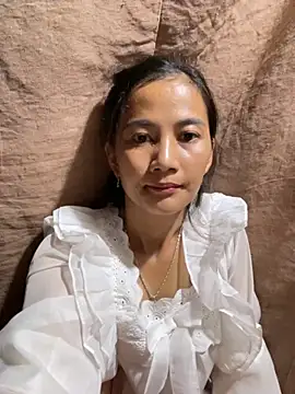 Miss-World00 online show from November 9, 11:25 pm