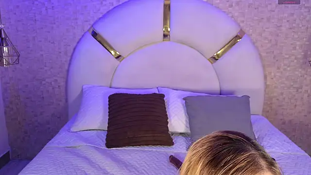 emmy rose25 online show from November 14, 11:53 am