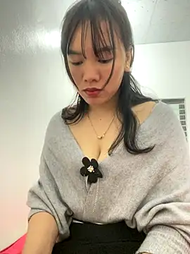 hanaa-show online show from November 18, 12:31 pm