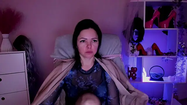 Mollybloom40 online show from April 28, 6:29 am
