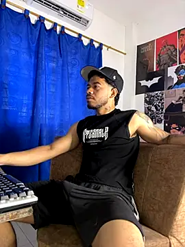 Kylian Alessandro online show from October 24, 3:52 pm