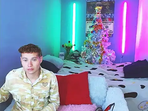 Latin boysxxxx online show from November 27, 11:40 pm