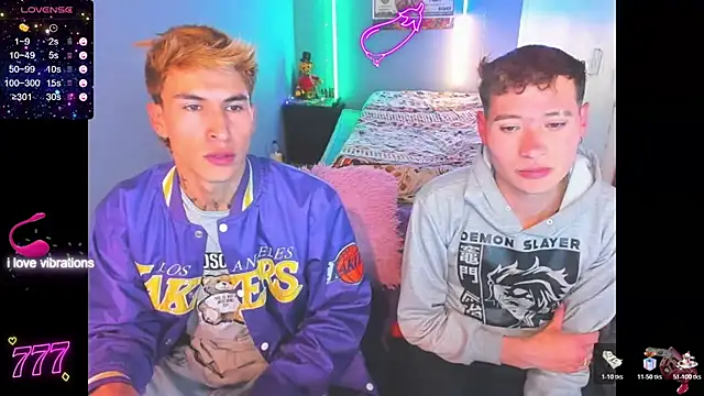 Snapshot of Latin_boysxxxx chatting on February 22, 3:18 am Latin boysxxxx online show from February 22, 3:18 am