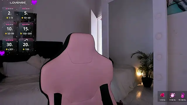 Snapshot of dirty_boy0 chatting on October 19, 9:15 pm dirty boy0 online show from October 19, 9:15 pm