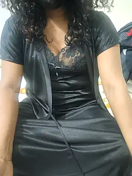 Snapshot of YOURS_STUTI chatting on November 4, 12:04 pm YOURS STUTI online show from November 4, 12:04 pm