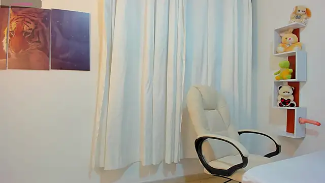 Miaa Star1 online show from November 1, 1:13 pm