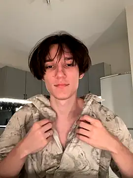 Snapshot of KristianGray chatting on October 15, 4:07 pm KristianGray online show from October 15, 4:07 pm