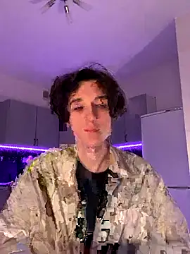 Snapshot of KristianGray chatting on October 16, 3:35 pm KristianGray online show from October 16, 3:35 pm