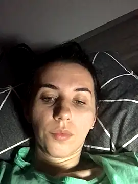 oliviya mur online show from November 1, 11:29 pm