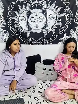 abby n emily online show from May 12, 3:31 pm