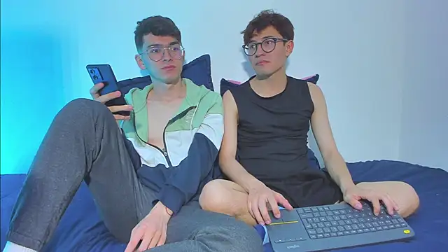 dani angel dark online show from November 13, 11:25 pm