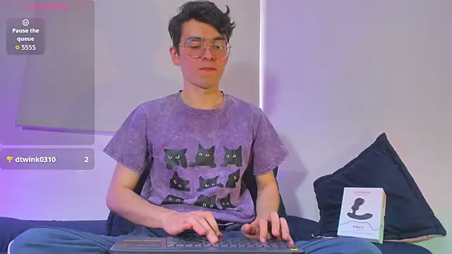 dani angel dark online show from January 13, 9:20 pm