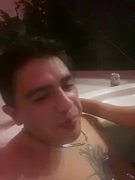 Axlxx666 online show from March 5, 10:11 am