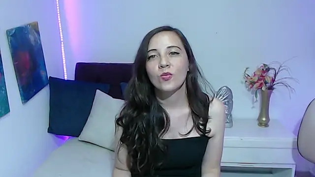 Snapshot of SolSmithh chatting on October 20, 11:05 pm SolSmithh online show from October 20, 11:05 pm