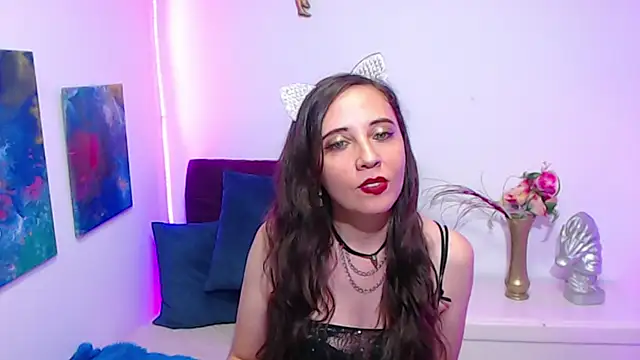 Snapshot of SolSmithh chatting on October 31, 11:39 pm SolSmithh online show from October 31, 11:39 pm