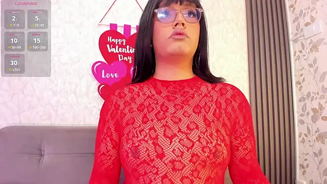 Snapshot of xkaty_grey chatting on February 15, 6:15 pm xkaty grey online show from February 15, 6:15 pm