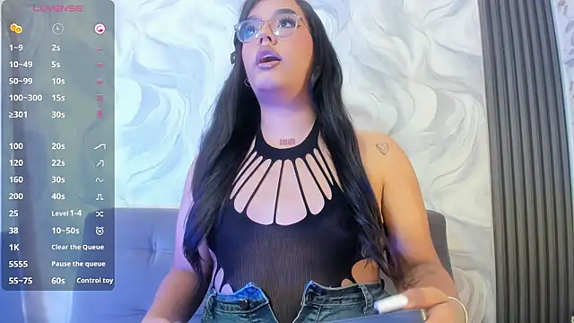 Snapshot of xkaty_grey chatting on March 13, 6:36 pm xkaty grey online show from March 13, 6:36 pm