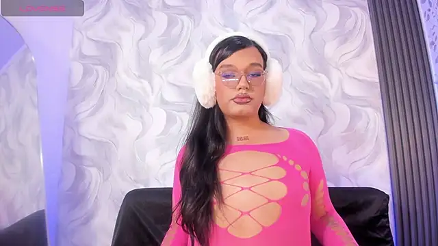 Snapshot of xkaty_grey chatting on March 26, 8:14 pm xkaty grey online show from March 26, 8:14 pm