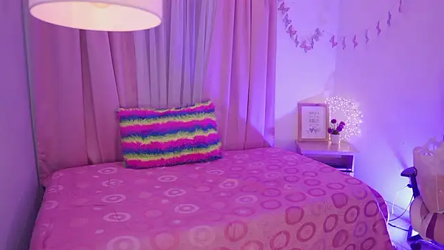 Meggie  online show from February 11, 10:59 pm