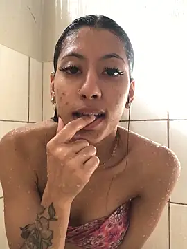 santosz83 online show from November 14, 6:39 pm