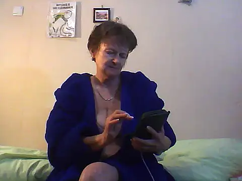 Snapshot of JesykaLove566 chatting on May 2, 5:40 pm JesykaLove566 online show from May 2, 5:40 pm