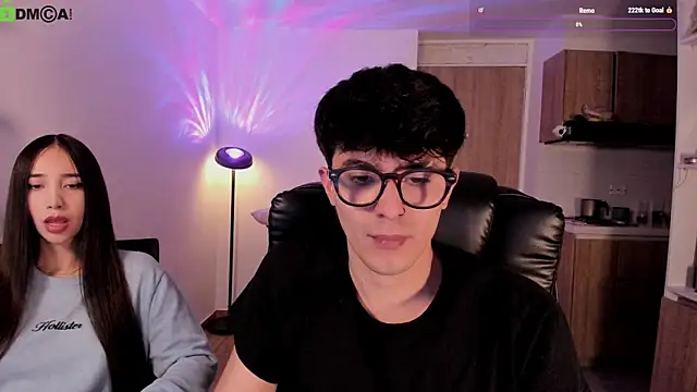 Mikeyvioleta  online show from May 18, 12:11 pm