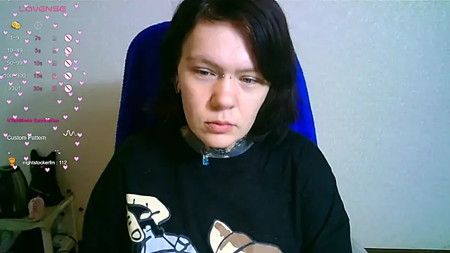 Snapshot of The_ICE_OWL chatting on October 26, 9:04 am The ICE OWL online show from October 26, 9:04 am