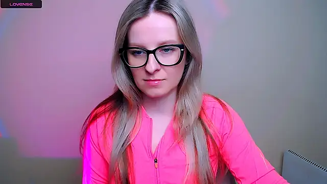 AllaLeomz online show from February 10, 8:18 am