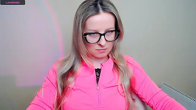 AllaLeomz online show from February 11, 8:19 am