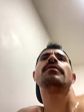 Felipinh19cm online show from December 14, 10:20 am