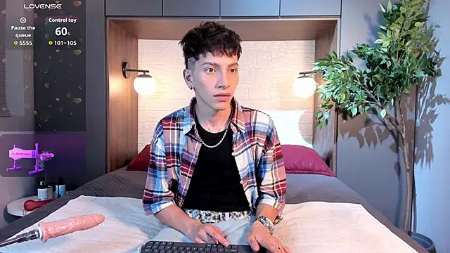 Tiam muller online show from February 10, 3:43 am