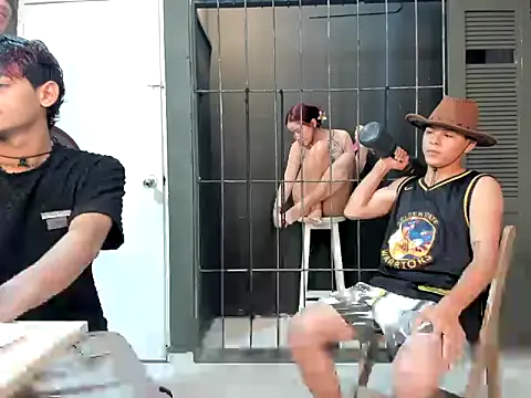 Snapshot of Prison_orgasmo chatting on October 15, 11:10 am Prison orgasmo online show from October 15, 11:10 am