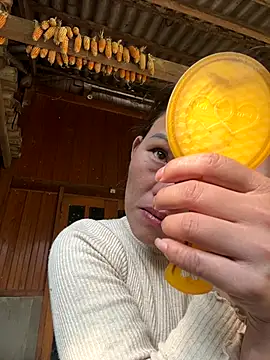 Saomai25 online show from November 24, 7:30 am