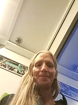 Cheryl F online show from July 4, 7:53 pm