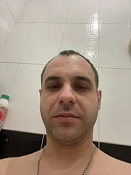 AndyLynn online show from February 1, 8:40 pm