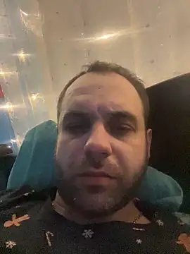 AndyLynn online show from February 12, 7:20 pm