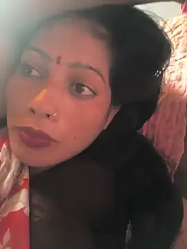 Snapshot of Ragni_bhargav chatting on July 25, 12:14 pm Ragni bhargav online show from July 25, 12:14 pm