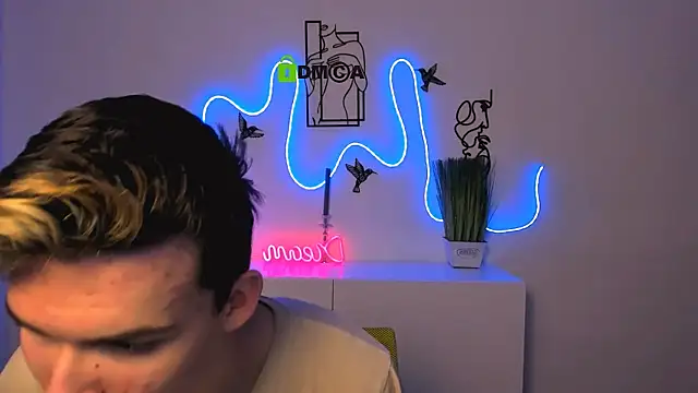 jordi ser online show from December 19, 7:32 pm