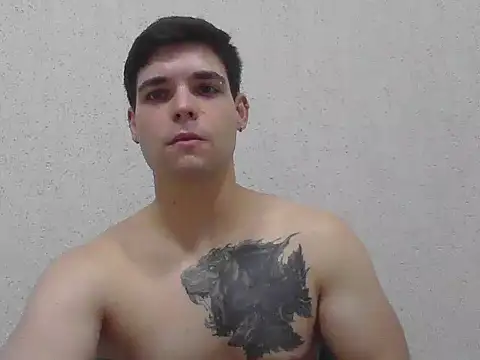 Snapshot of Zure-xxx chatting on February 21, 5:52 am Zure-xxx online show from February 21, 5:52 am