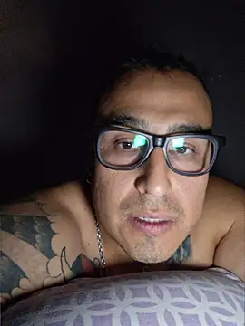 Snapshot of Rueditasss chatting on March 11, 6:14 pm Rueditasss online show from March 11, 6:14 pm