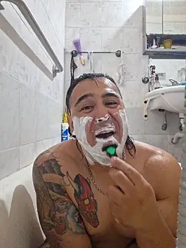 Snapshot of Rueditasss chatting on March 17, 6:22 pm Rueditasss online show from March 17, 6:22 pm