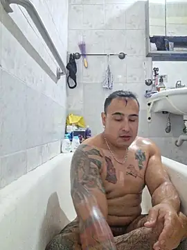 Snapshot of Rueditasss chatting on March 20, 12:04 am Rueditasss online show from March 20, 12:04 am