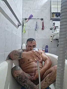 Snapshot of Rueditasss chatting on April 1, 2:34 am Rueditasss online show from April 1, 2:34 am