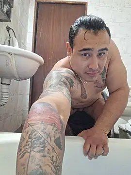 Snapshot of Rueditasss chatting on June 27, 12:55 pm Rueditasss online show from June 27, 12:55 pm