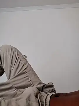 Snapshot of dddickplace chatting on October 15, 12:49 pm dddickplace online show from October 15, 12:49 pm