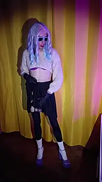 Snapshot of adrianalamonella chatting on October 16, 1:12 pm adrianalamonella online show from October 16, 1:12 pm