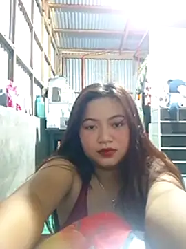 XxxHotCouples4u online show from November 18, 7:02 am