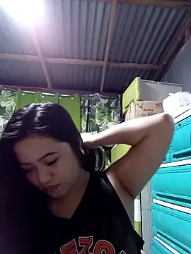 XxxHotCouples4u online show from April 3, 2:37 pm