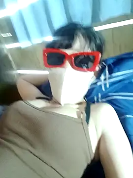 Snapshot of Lonababy68 chatting on October 17, 2:59 am Lonababy68 online show from October 17, 2:59 am