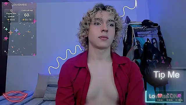 Lyric Mirage online show from November 27, 2:24 am